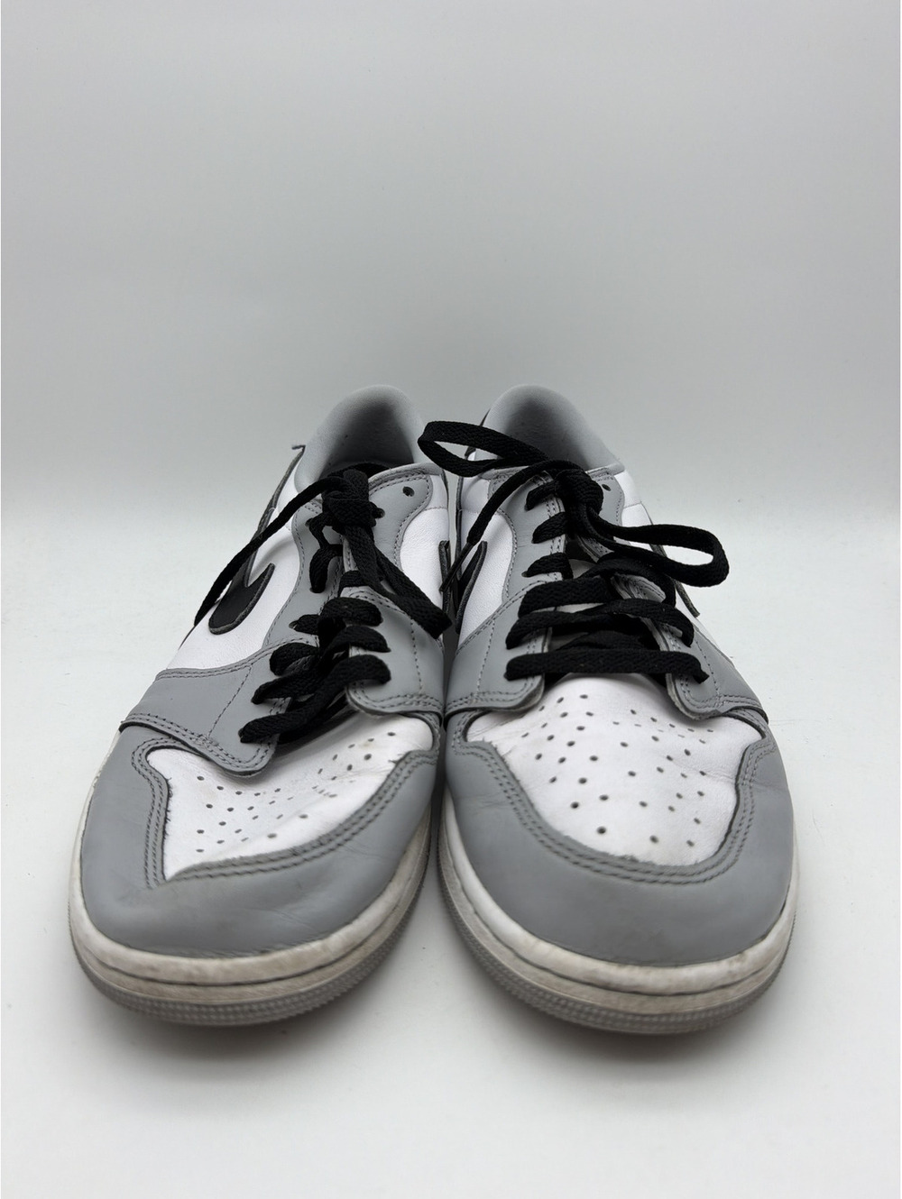 Nike Air Jordan 1 Low Gray White Black Sneakers Size 11